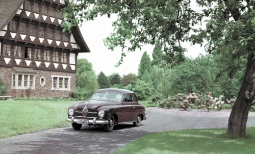Hansa 1500成为当时德国中产阶层最青睐的车型之一