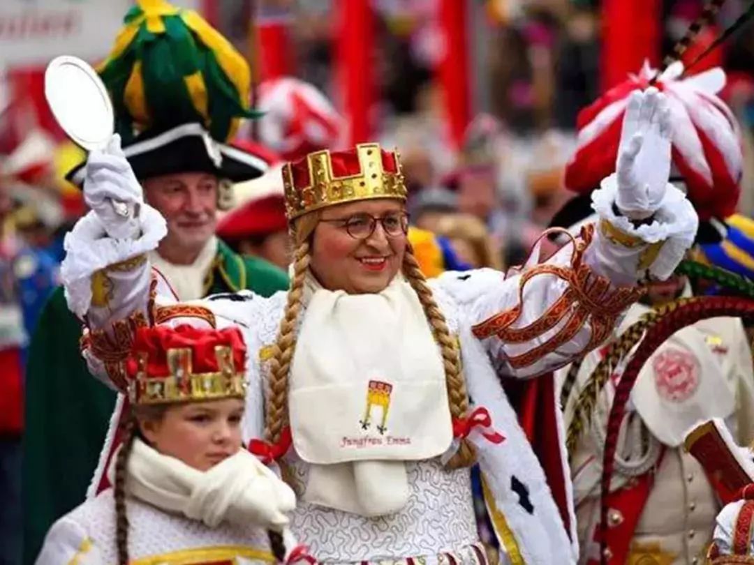 �¹��񻶽ڶ���-�¹��񻶽�����